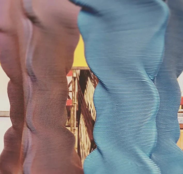 Twisted layered samples